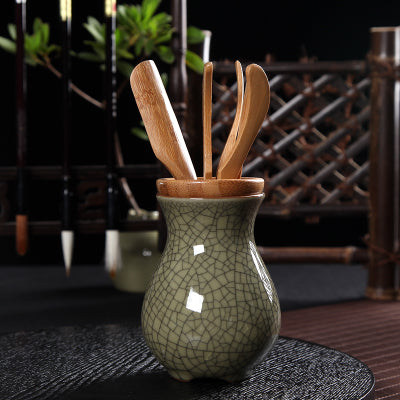 Chinese Celadon Ceramic Vase with 5 Piece Bamboo Tea Tools For Kung Fu Ceremony